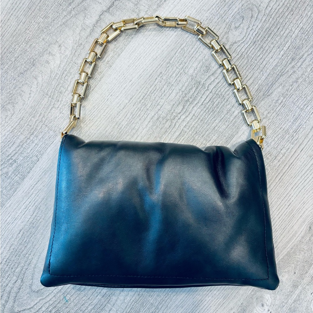 NWOT Topshop Black Faux Leather Gold Chain Shoulder Bag